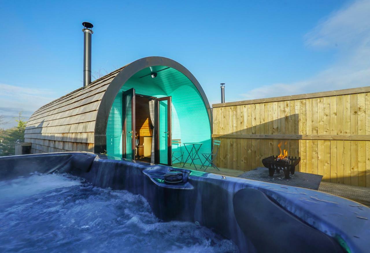 Deluxe Glamping Pod With Hot Tub Otel Frodsham Dış mekan fotoğraf